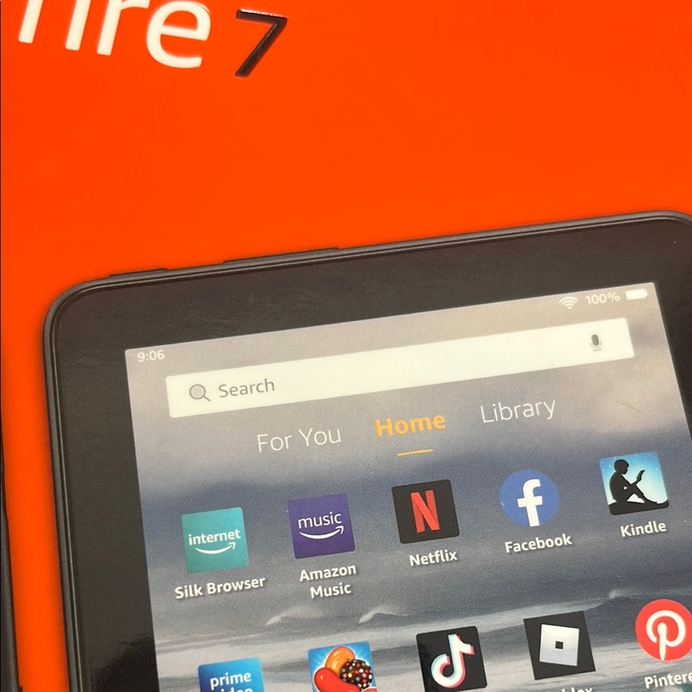 Amazon Black Fire Tablet with Protective Accessories - Picture 5 of 5